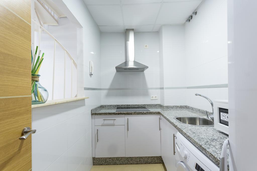 Apartamentos Alberto Lista 9 เซบีญา ภายนอก รูปภาพ