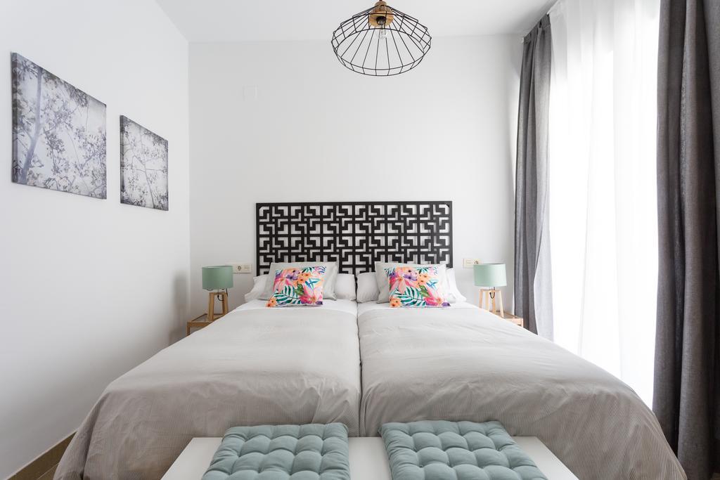 Apartamentos Alberto Lista 9 เซบีญา ภายนอก รูปภาพ